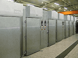 komore-za-dimljenje-ukm2004g7x